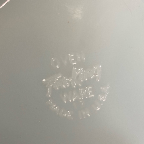 Set of 2 vintage Fire King delphite splash proof mixing bowls - Picture 9 of 10